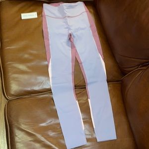 NWT Outdoor Voices 7/8 superform zoom leggings